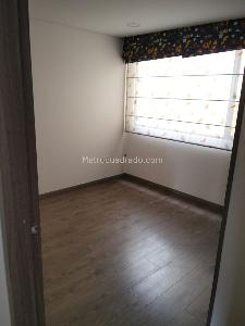 Apartamento de 2 alcobas en arriendo en Alfonso Lopez, Bogotá, 94 m² · foto 8 de 14