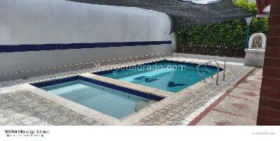 Casa de 3 alcobas en venta en Aparco, Ibagué, 435 m² · foto 2 de 7