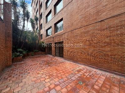 Apartamento de 3 alcobas en venta en La Cabrera, Bogotá, 332 m² · foto 9 de 13