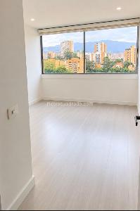 Apartamento en venta en Loma Benedictinos, Envigado · foto 10 de 16