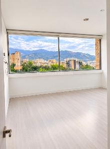 Apartamento en venta en Loma Benedictinos, Envigado · foto 4 de 16