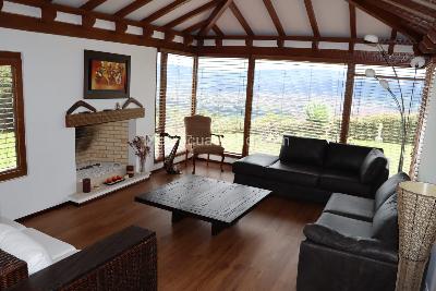 Casa de 4 alcobas en venta en Encenillos De Sindamanoy, Bogotá, 232 m² · foto 14 de 20