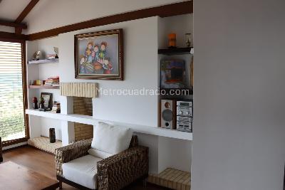 Casa de 4 alcobas en venta en Encenillos De Sindamanoy, Bogotá, 232 m² · foto 8 de 20