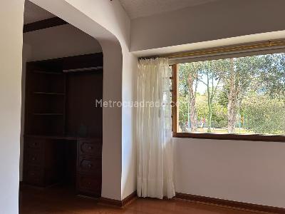 Casa de 4 alcobas en venta en Santa Barbara Alta, Bogotá, 331 m² · foto 16 de 20