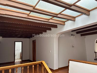 Casa de 4 alcobas en venta en Santa Barbara Alta, Bogotá, 331 m² · foto 17 de 20