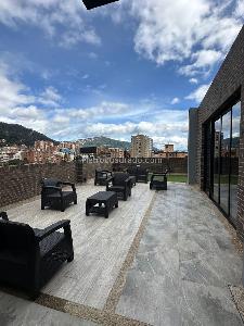 Apartaestudio en venta en Cedro Narvaez, Bogotá, 38 m² · foto 10 de 12