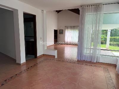 Casa de 3 alcobas en venta en Condominio Campestre Rincon De Las Lomas, Villavicencio, 400 m² · foto 2 de 14
