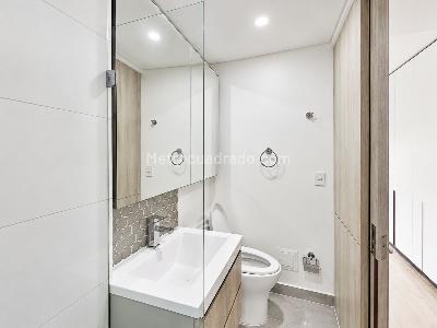 Apartaestudio en venta en Chapinero, Bogotá, 22 m² · foto 2 de 10