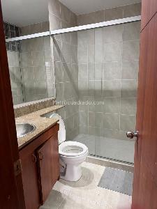 Apartamento de 4 alcobas en venta en Los Naranjos, Medellín, 144 m² · foto 7 de 14