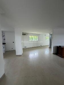 Casa de 5 alcobas en venta en El Ingenio, Cali, 330 m² · foto 7 de 10