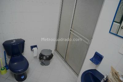 Casa de 5 alcobas en venta en J Vargas, Bogotá, 350 m² · foto 10 de 20