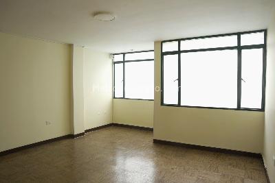 Casa de 5 alcobas en venta en J Vargas, Bogotá, 350 m² · foto 16 de 20
