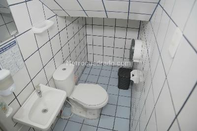 Casa de 5 alcobas en venta en J Vargas, Bogotá, 350 m² · foto 5 de 20