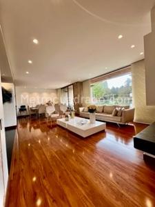 Apartamento en venta en Chico Reservado, Bogotá · foto 2 de 20