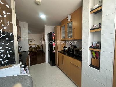 Apartamento de 3 alcobas en venta en Mazuren Colina, Bogotá, 76 m² · foto 8 de 20