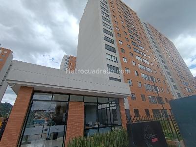 Apartamento de 2 alcobas en venta en Calle 170, Bogotá, 41 m² · foto 1 de 20