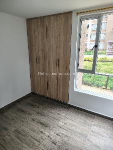 Apartamento de 3 alcobas en venta en Bosque De La Colina 3, Pasto, 60 m² · foto 3 de 12