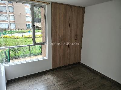 Apartamento de 3 alcobas en venta en Bosque De La Colina 3, Pasto, 60 m² · foto 4 de 12