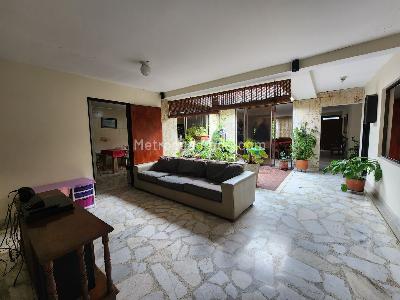 Casa de 5 alcobas en venta en Prados Del Norte, Cali, 280 m² · foto 8 de 20