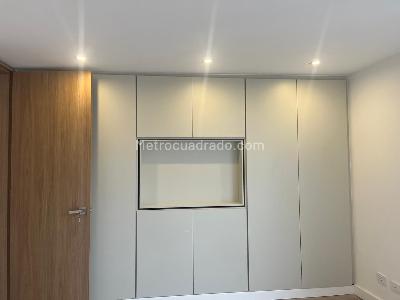 Apartamento de 3 alcobas en venta en El Retiro El Nogal, Bogotá, 116 m² · foto 16 de 19