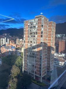Apartamento de 3 alcobas en venta en El Retiro El Nogal, Bogotá, 116 m² · foto 1 de 19