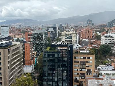 Apartamento de 3 alcobas en venta en El Retiro El Nogal, Bogotá, 116 m² · foto 5 de 19