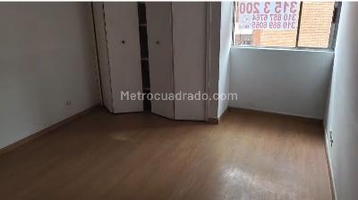 Apartamento en venta en Mirandela, Bogotá · foto 6 de 9