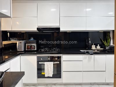 Apartamento de 3 alcobas en venta en Salitre Reservado, Bogotá, 86 m² · foto 6 de 16