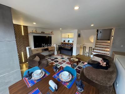 Apartamento de 3 alcobas en venta en Santa Barbara Central, Bogotá, 105 m² · foto 10 de 20