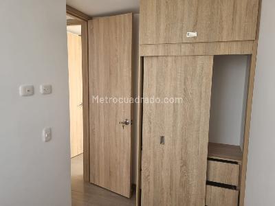 Apartamento de 2 alcobas en venta en La Esperanza Modelia, Bogotá, 33 m² · foto 10 de 13