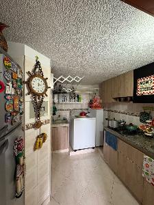 Apartamento de 3 alcobas en venta en Marsella Ferrol, Bogotá, 49 m² · foto 9 de 19