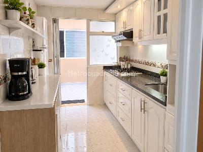 Casa en arriendo en Modelia Oriental, Bogotá · foto 3 de 13