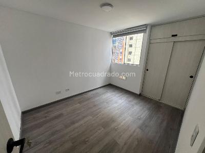 Apartamento de 2 alcobas en venta en Fontibon, Bogotá, 46 m² · foto 11 de 13