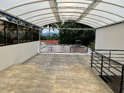 Casa de 4 alcobas en venta en Chinauta, Bogotá, 170 m² · foto 3 de 19