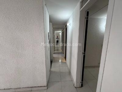 Apartamento en venta en Bochica Iii, Bogotá · foto 11 de 17