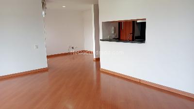 Apartamento de 3 alcobas en venta en Lagos De Cordoba, Bogotá, 94 m² · foto 14 de 20