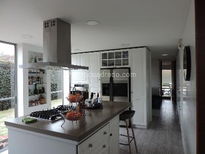 Casa de 4 alcobas en venta en Hacienda San Simon, Bogotá, 420 m² · foto 12 de 20