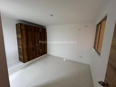 Apartamento de 3 alcobas en venta en Mirador De Los Algarrobos, Neiva, 67 m² · foto 14 de 16