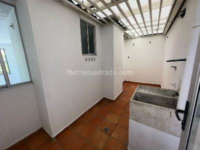 Apartamento de 3 alcobas en venta en Valle Del Lili, Cali, 68 m² · foto 6 de 18