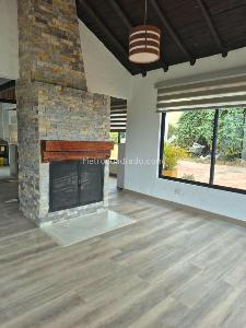 Casa de 4 alcobas en arriendo en Canelon Sector La Laguna, Cajicá, 550 m² · foto 7 de 16