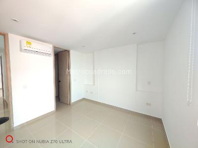 Apartamento de 3 alcobas en venta en Portal Genoves, Barranquilla, 99 m² · foto 4 de 13