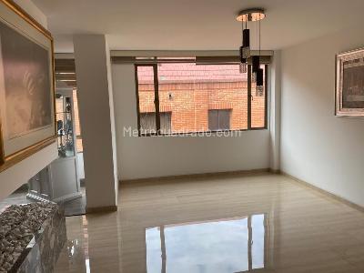 Apartamento en venta en Santa Barbara Occidental, Bogotá · foto 4 de 20
