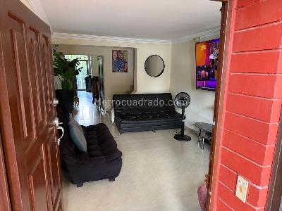 Casa de 4 alcobas en venta en Santa Anita, Cali, 104 m² · foto 6 de 16