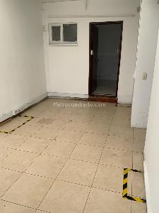 Casa de 5 alcobas en venta en El Batan Ii Sector, Bogotá, 247 m² · foto 12 de 16