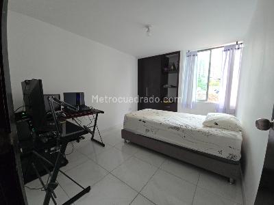 Apartamento de 3 alcobas en venta en La Floresta, Bucaramanga, 89 m² · foto 5 de 14