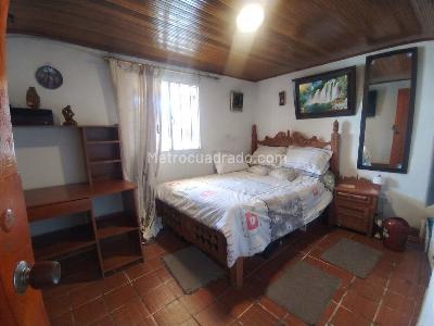 Casa de 5 alcobas en venta en San Marcos, Bogotá, 378 m² · foto 16 de 20