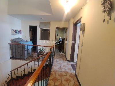 Casa de 5 alcobas en venta en San Marcos, Bogotá, 378 m² · foto 5 de 20