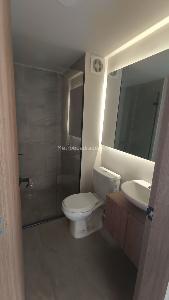 Apartamento de 1 alcoba en venta en Colina Campestre, Bogotá, 31 m² · foto 2 de 15