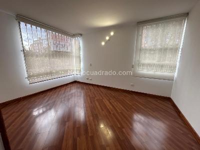 Apartamento de 3 alcobas en venta en Ciudad Salitre Puerto Bahia, Bogotá, 89 m² · foto 11 de 18