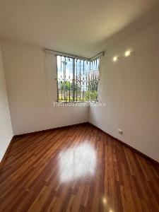 Apartamento de 3 alcobas en venta en Ciudad Salitre Puerto Bahia, Bogotá, 89 m² · foto 16 de 18